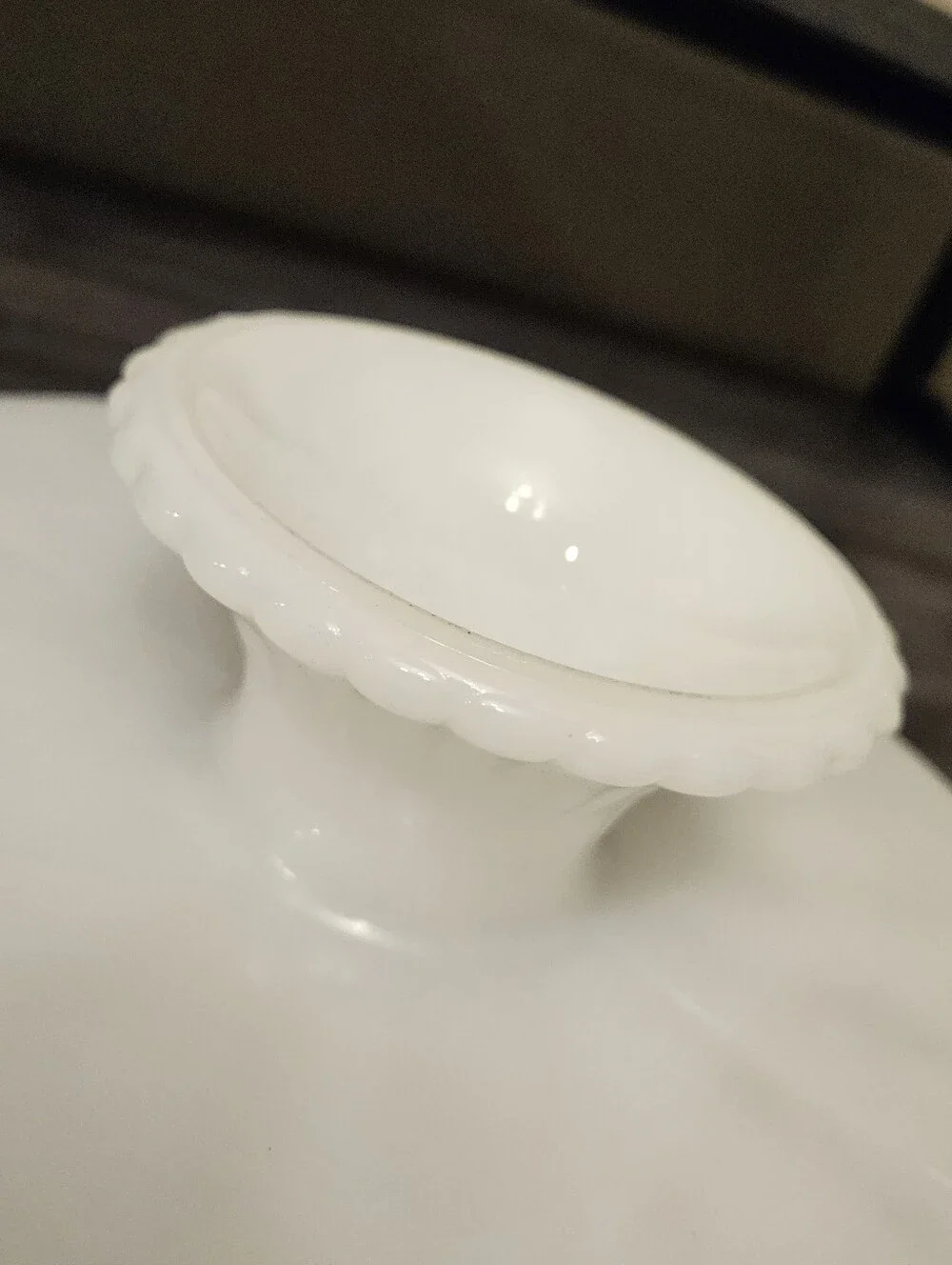 Vintage Anchor Hocking Starburst White Milk Glass Pedestal Cake Stand